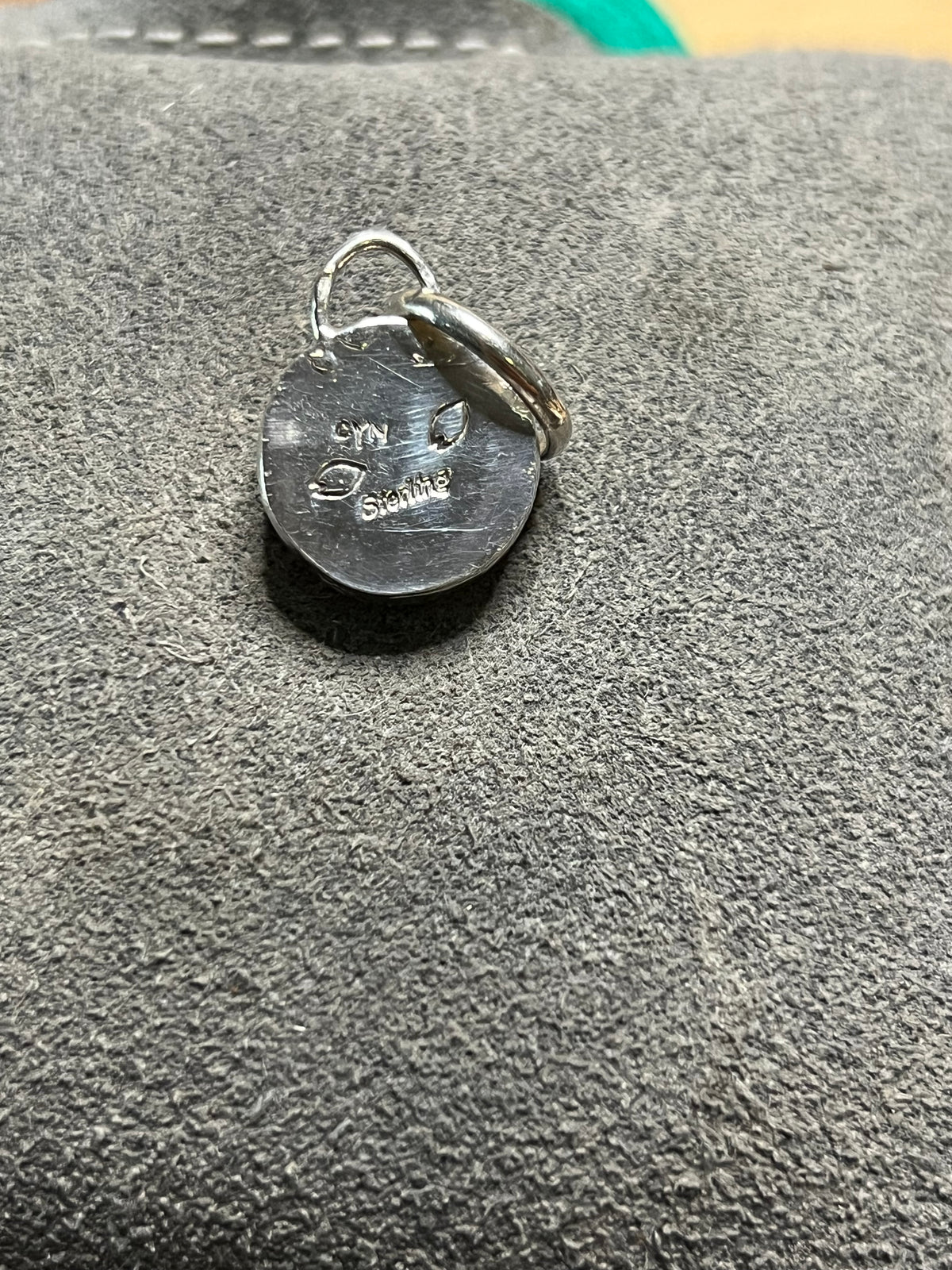 Round rose quartz pendant