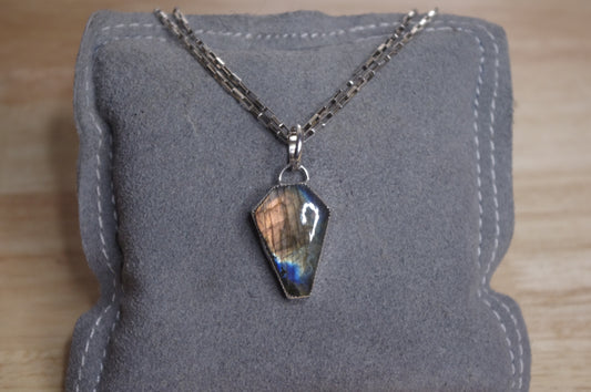 Labradorite Coffin Pendant 2